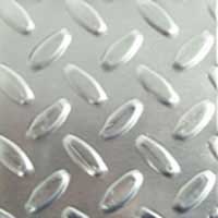 Bally Rigidized Stainless Steel Diamond Tread Finish